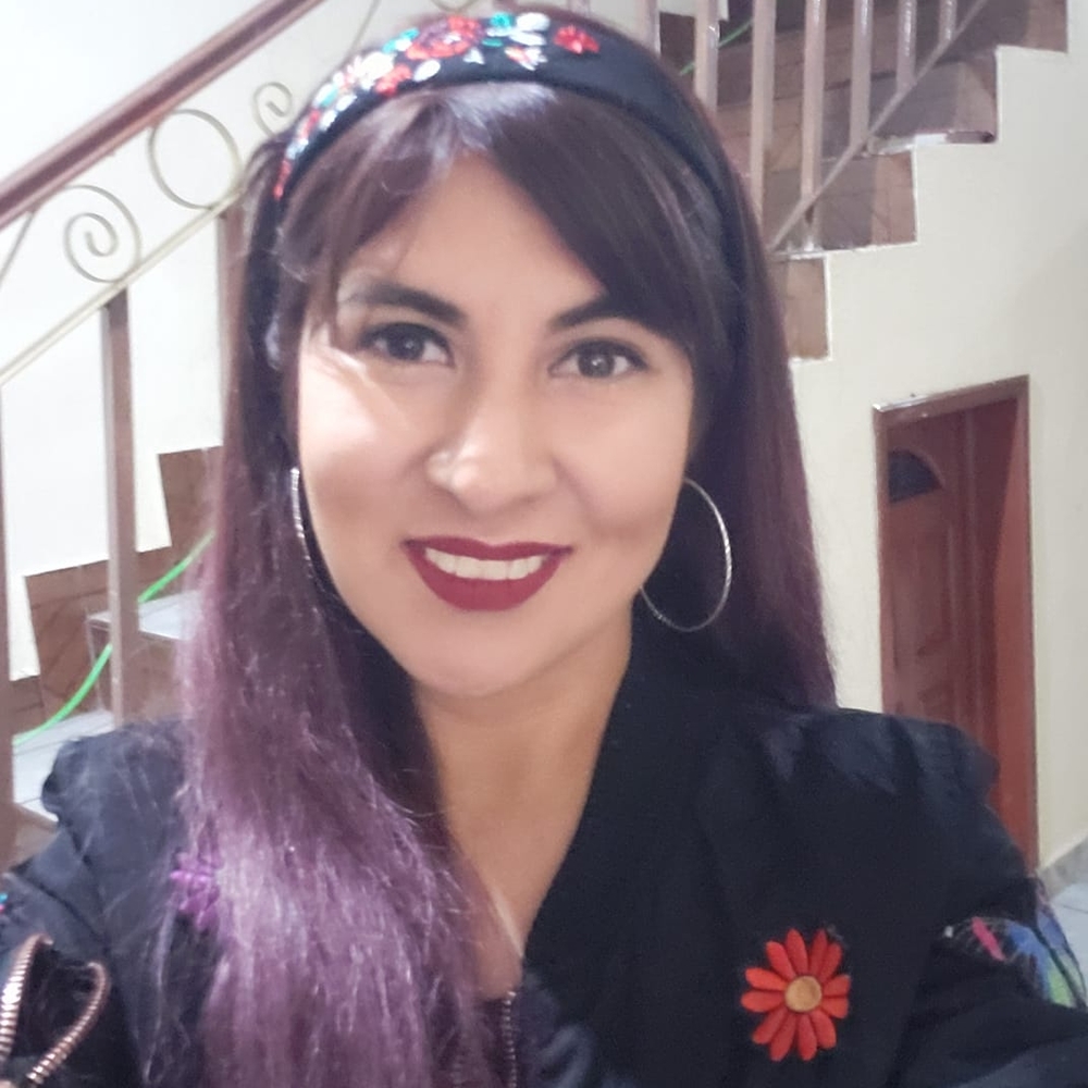 Meet your Posher, Maria